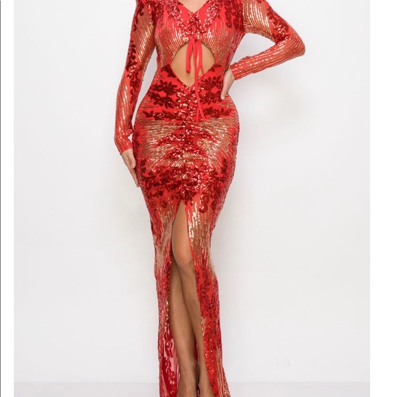 Clothes - Picture 4 of 7